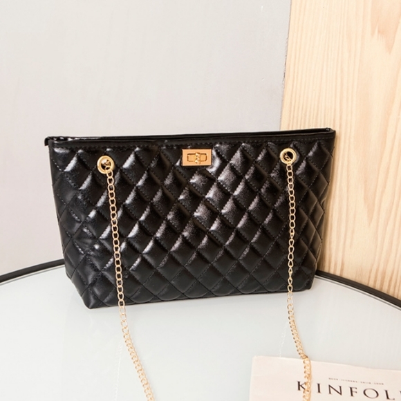 LuxKo Handbags - 🐝 Black Argile Pillow Purse